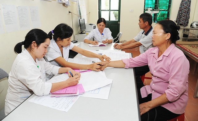 Quyền lợi người tham gia bảo hiểm y tế khi đi khám chữa bệnh luôn được đảm bảo.