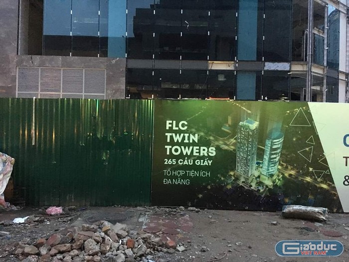 Thi công dự án FLC Twin Towers khiến nhiều hộ dân bị ảnh hưởng cả vật chất và tinh thần, nhưng nhiều hộ chưa được đền bù thỏa đáng. Ảnh: Vũ Phương.