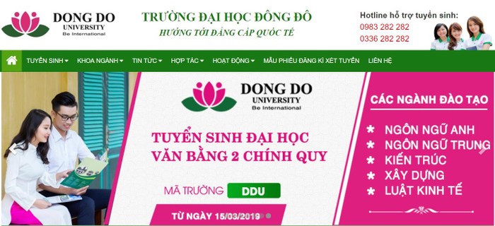 Website của Đại học Đông Đô thông tin về tuyển sinh đại học văn bằng 2 chính quy ngành ngôn ngữ Anh. Ảnh chụp từ website.