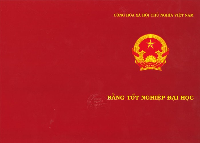 Văn bằng 2 ngôn ngữ Anh có giá trị rất quan trọng.