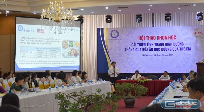 Các nhà khoa học trình bày tham luận tại Hội thảo. Ảnh: V.P.