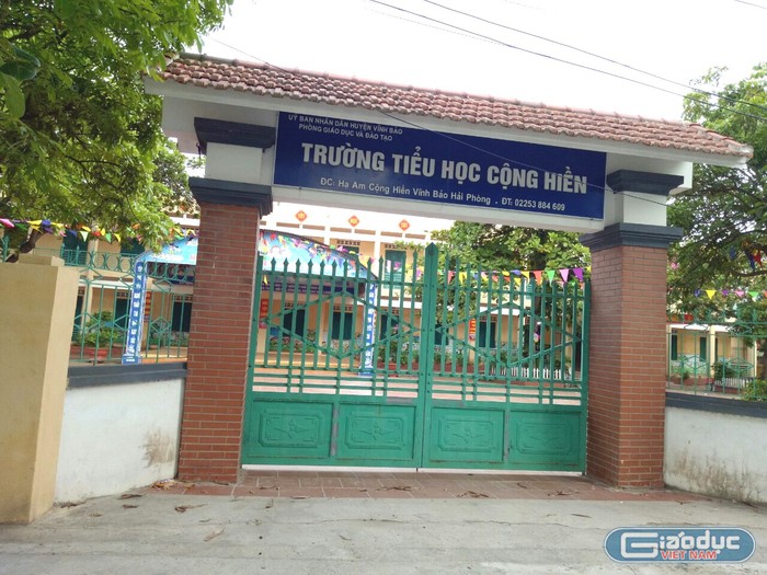 Nhiều năm nay phụ huynh bức xúc trước một số khoản thu lập lờ, thiếu công khai minh bạch tại Trường Tiểu học Cộng Hiền. Ảnh: NVCC.