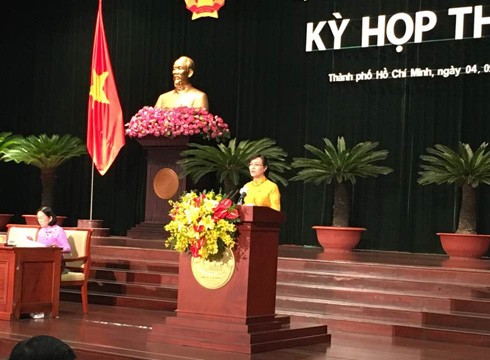 Bà Nguyễn Thị Quyết Tâm - Chủ tịch Hội đồng nhân dân thành phố phát biểu khai mạc kỳ họp (ảnh: P.L)