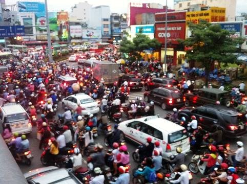 Cử tri cho rằng, kẹt xe ở thành phố hầu như diễn ra từ nội...đến ngoại thành (Ảnh: P.L)