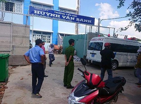 Vụ việc đổ sập giàn giáo tại Trường tiểu học Huỳnh Văn Bánh, huyện Bình Chánh (ảnh minh họa: P.L)