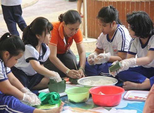 Một hoạt động mừng tết Nguyên Đán của học sinh Thành Phố Hồ Chí Minh (ảnh minh họa: P.L)