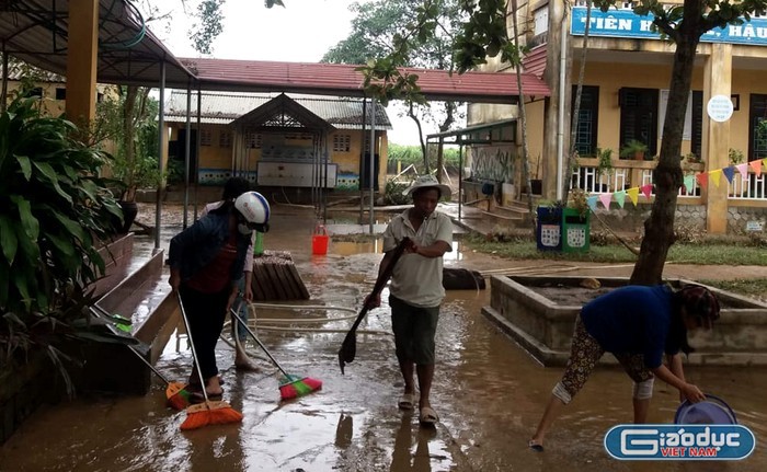 Sinh viên đến từ khu vực miền Trung sẽ được nhiều trường học ở Sài Gòn giảm học phí (ảnh: A.N)