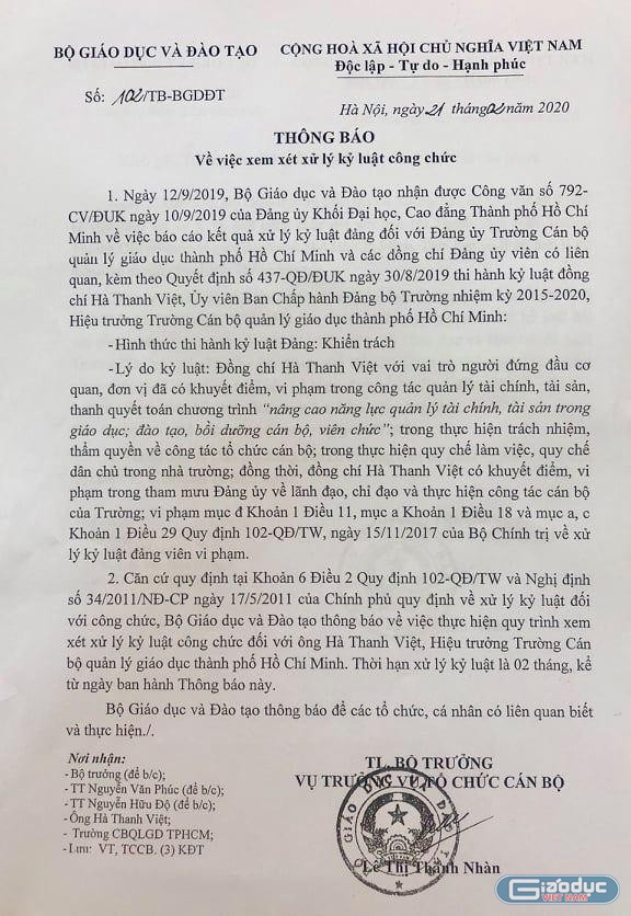 Thông báo 102 do Vụ trưởng Vụ Tổ chức Cán bộ - Bộ trưởng Bộ Giáo dục và Đào tạo ký (ảnh: CTV)