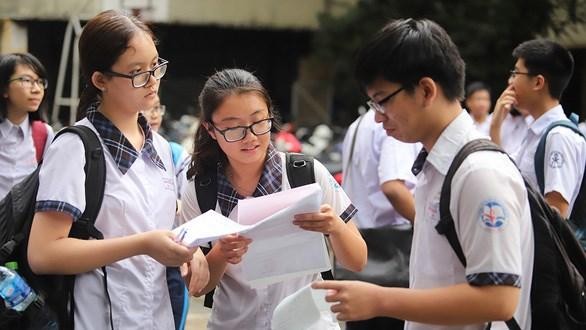 Thí sinh Thành phố Hồ Chí Minh vừa hoàn thành một kỳ thi tuyển vào lớp 10 (ảnh minh họa: báo Dân Sinh)