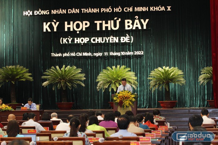 Kỳ họp chuyên đề của Hội đồng nhân dân Thành phố Hồ Chí Minh khóa X sáng ngày 11/10 (ảnh: P.L)