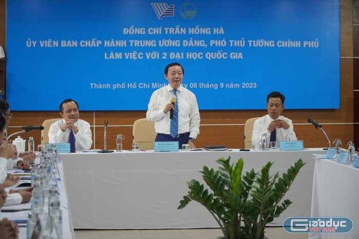 Phó Thủ tướng Chính phủ Trần Hồng Hà phát biểu tại buổi làm việc sáng ngày 6/9 (Ảnh: V.D)