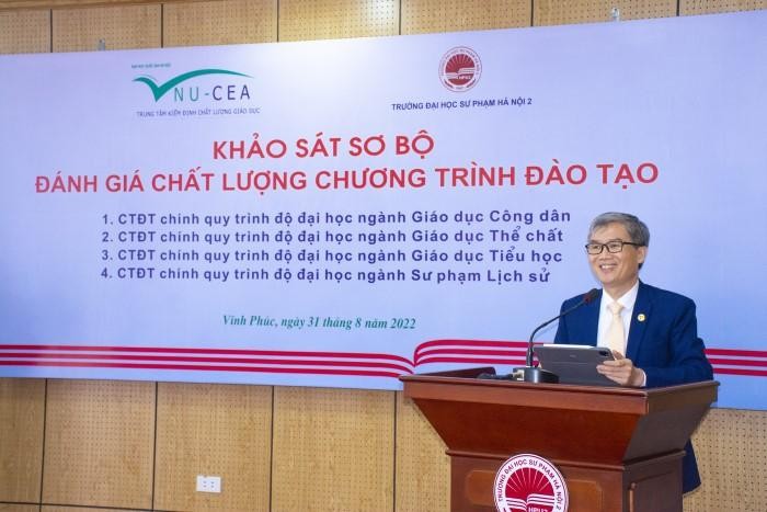 Tiến sĩ Bùi Kiên Cường - Phó Bí thư Đảng ủy, Phó Hiệu trưởng Trường Đại học Sư phạm Hà Nội 2 phát biểu.