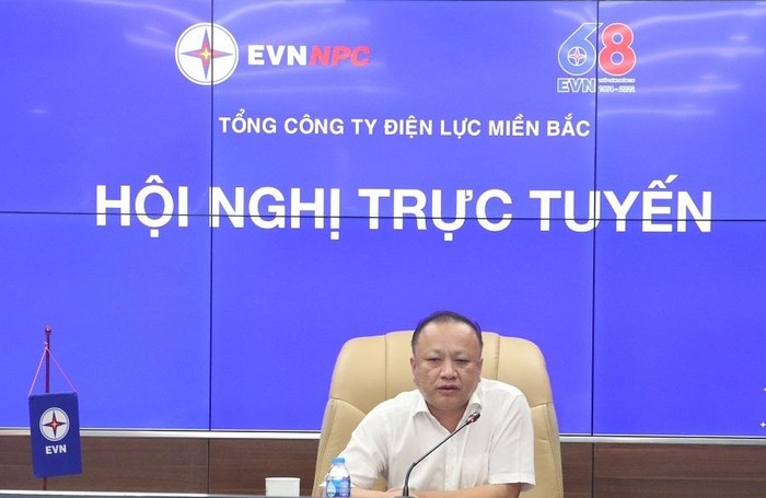Ông Vũ Anh Phương - Phó Tổng Giám đốc EVNNPC phát biểu tại hội nghị.