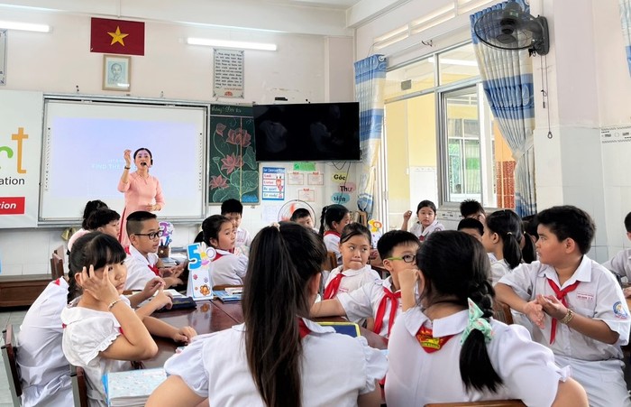 Một trong những điểm tích cực của Cần Thơ là đội ngũ giáo viên biết vận dụng linh hoạt các phương pháp, hình thức tổ chức dạy học nhằm phát triển năng lực, phẩm chất học sinh. Ảnh: Sở Giáo dục và Đào tạo Cần Thơ cung cấp.