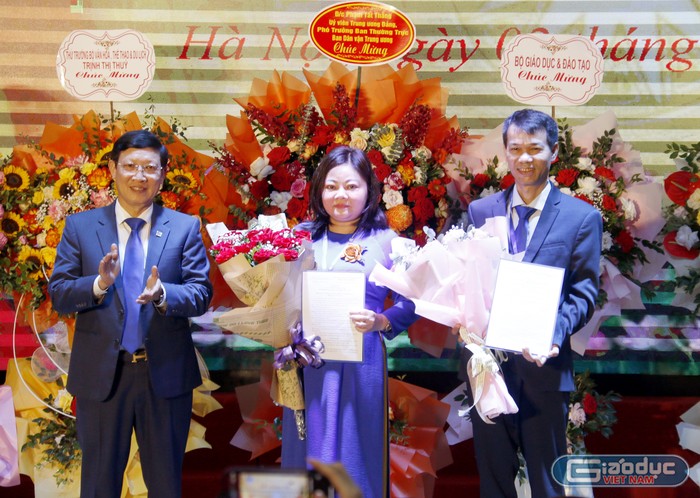 Trường Đại học Sư phạm Nghệ thuật Trung ương tiếp tục kiện toàn Ban giám hiệu, Phó Giáo sư, Tiến sĩ Lê Vinh Hưng làm Phó Hiệu trưởng phụ trách trường và bà Trịnh Thị Thanh làm Phó Hiệu trưởng.