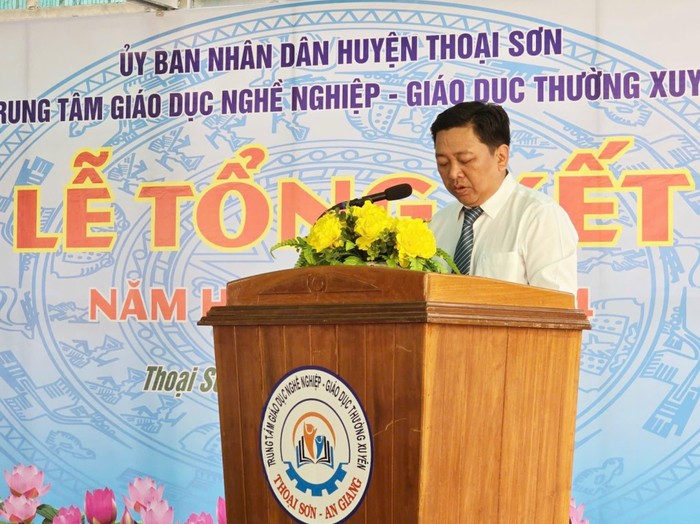 Trần Tấn Phước - Giám đốc Trung tâm Giáo dục nghề nghiệp - Giáo dục thường xuyên huyện Thoại Sơn tỉnh An Giang. Ảnh_ NVCC.JPG