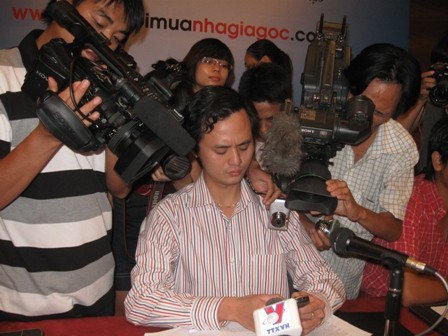 Ông Nguyễn Trung Thành - Chủ tịch Hội đồng quản trị CP truyền thông Asean C&C (đơn vị tổ chức "Ngày hội mua nhà giá gốc". (Ảnh: Đức Kế)