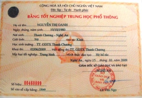 Bằng của bà Oanh cũng không hợp pháp, được bà Oanh mua sau khi không đậu tốt nghiệp