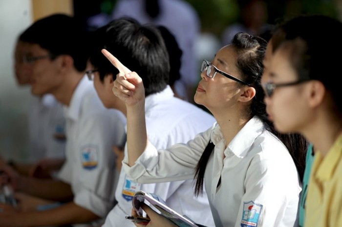 Các sĩ tử đến ngày thi thường hay căng thẳng nên dễ xảy ra những sự cố ngoài ý muốn. (Ảnh minh họa: laodongthudo.vn)