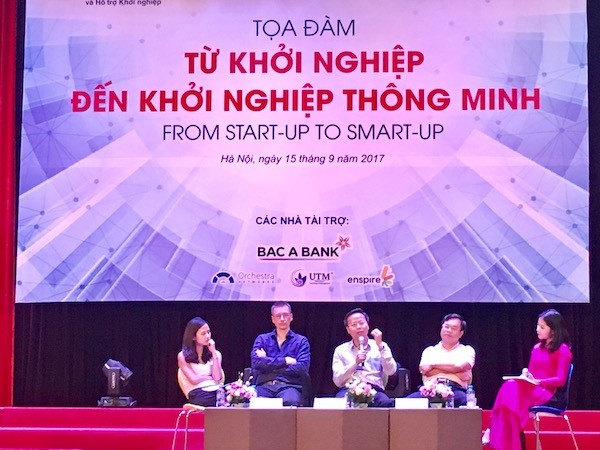 Toạ đàm “Từ khởi nghiệp đến khởi nghiệp thông minh” tập trung đến nội dung khởi nghiệp trong các trường đại học. (Ảnh: Vương Thuỷ)