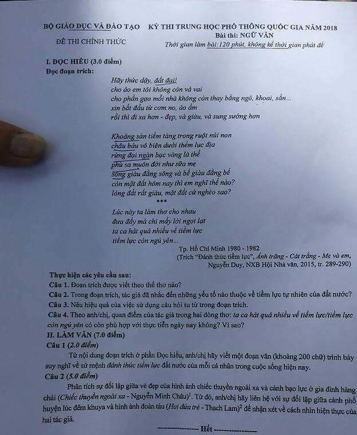 Đề thi môn Ngữ văn trong kì thi Trung học phổ thông Quốc gia năm 2018. Ảnh trên Giaoduc.net.vn