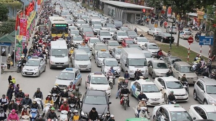 Bộ Tài chính xin ý kiến các bộ, ngành về việc tính toán thu phí bảo vệ môi trường trên khí thải đã nhận được sự quan tâm của đông đảo người dân. Ảnh minh họa: Vneconomy.vn