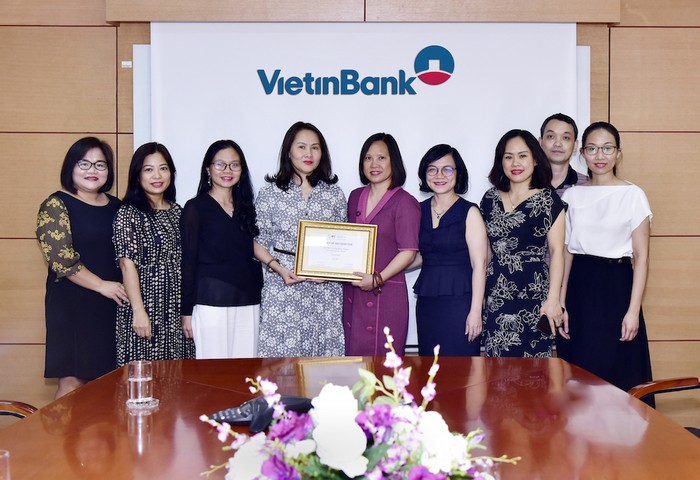 VietinBank nhận Giải thưởng “Ngân hàng phát hành tốt nhất khu vực Đông Á - Thái Bình Dương năm 2019”