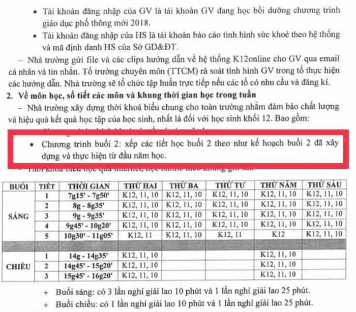 Kế hoạch dạy học qua Internet của một trường trung học phổ thông có nội dung: “Chương trình buổi 2: xếp các tiết học buổi học buổi 2 theo như kế hoạch buổi 2 đã xây dựng và thực hiện từ đầu năm học”. (Ảnh do tác giả cung cấp)