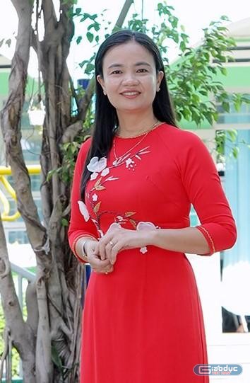 Cô giáo Lê Thị Kim Thúy, Hiệu trưởng Trường Tiểu học Phú Hòa 3 (phường Phú Hòa, thành phố Thủ Dầu Một, tỉnh Bình Dương). Ảnh: Hữu Đức