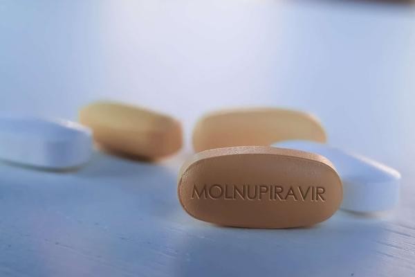 Mỹ chi 1,2 tỷ USD để mua 1,7 triệu liều Molnupiravir