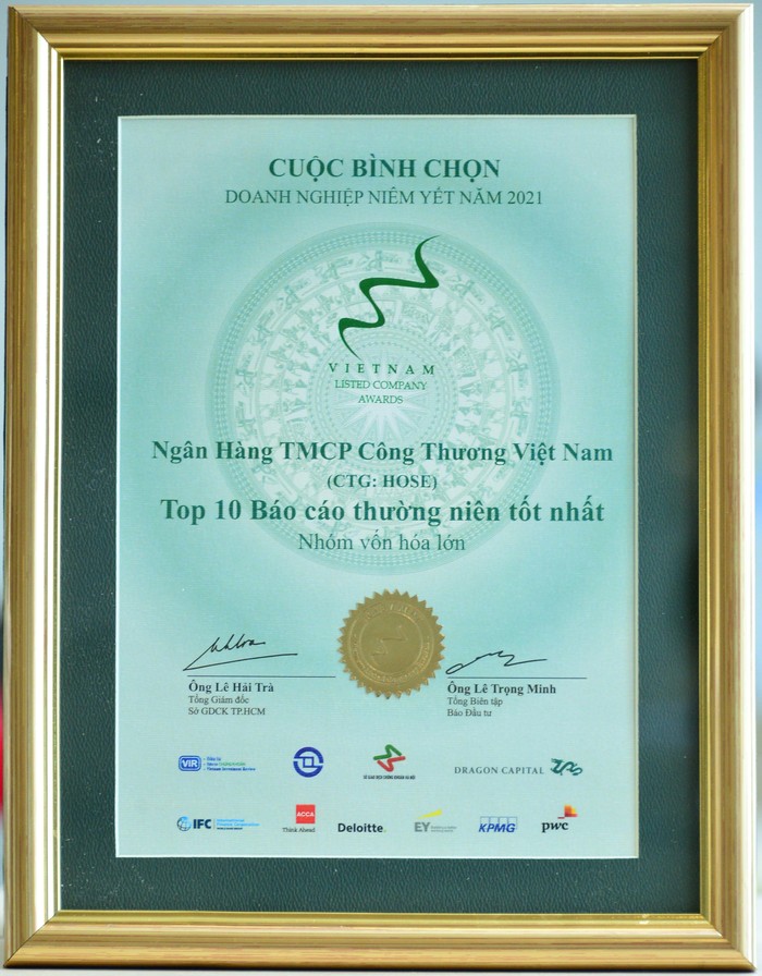 VietinBank vinh dự nằm trong Top 10 Báo cáo thường niên tốt nhất năm 2020