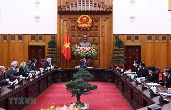 Thủ tướng Phạm Minh Chính tiếp Phó Chủ tịch điều hành Ủy ban Châu Âu Frans Timmermans. (Ảnh: Dương Giang/TTXVN)