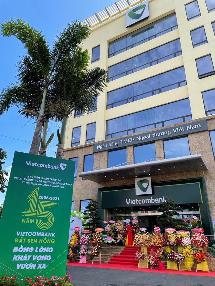 Trụ sở hoạt động mới của Vietcombank Đồng Tháp trong ngày khánh thành