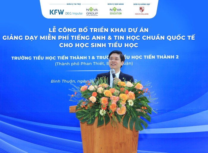 Tiến sĩ Bùi Phi Hùng – CEO Nova Education chia sẻ ý nghĩa thiết thực của dự án mang lại cho các em học sinh