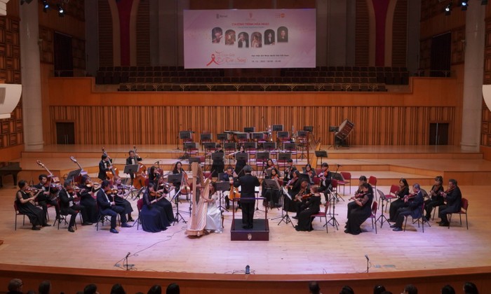 Sân khấu chương trình Hòa nhạc tài năng trẻ “Là con gái để tỏa sáng” tại Học viện Âm nhạc Quốc gia Việt Nam diễn ra vào tháng 12/2022. Ảnh: Nhân vật cung cấp