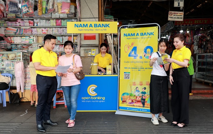 Nam A Bank triển khai chương trình “Chợ 4.0 – Cuộc sống không tiền mặt” phủ sóng tại các chợ trên địa bàn Thành phố Hồ Chí Minh.