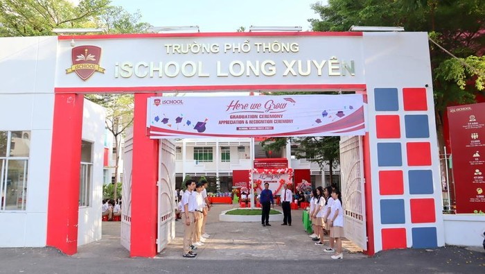 iSchool Long Xuyên là nơi gắn bó và chắp cánh cho đam mê của Phát