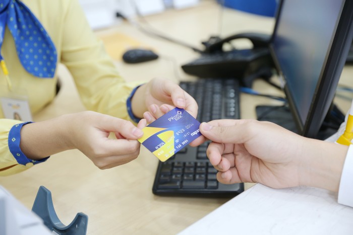 Hoàn tiền đến 2 triệu đồng/tháng khi chi tiêu qua tài khoản thanh toán PVcomBank.