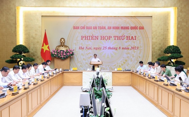 Theo Thủ tướng, đầu tư cho an toàn, an ninh mạng là đầu tư cho phát triển bền vững và tạo ra giá trị. Ảnh: VGP/Nhật Bắc