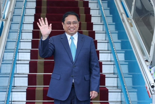 Thủ tướng Phạm Minh Chính lên đường dự Hội nghị Cấp cao ASEAN lần thứ 43 và các hội nghị cấp cao liên quan tại Jakarta, Indonesia. Ảnh: VGP/Nhật Bắc