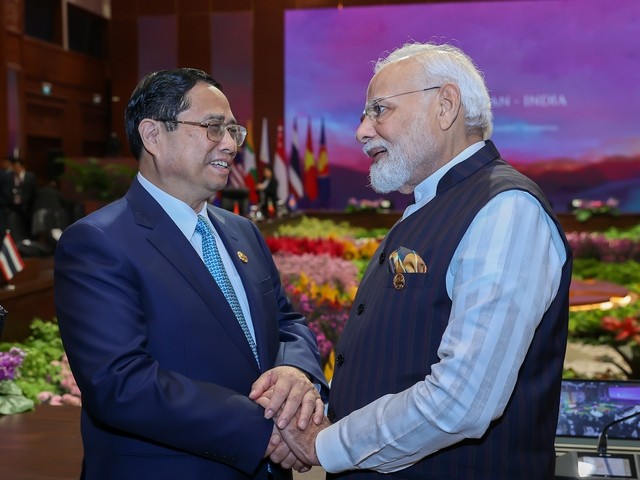 Thủ tướng Phạm Minh Chính và Thủ tướng Narendra Modi tái khẳng định mối quan hệ đối tác truyền thống, bạn bè gần gũi và thân thiết giữa hai nước và cùng chia sẻ lợi ích chiến lược tương đồng. Ảnh: VGP/Nhật Bắc