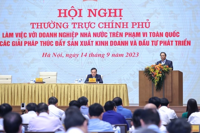 Thủ tướng Phạm Minh Chính chủ trì Hội nghị của Thường trực Chính phủ làm việc với doanh nghiệp nhà nước về các giải pháp thúc đẩy sản xuất kinh doanh và đầu tư phát triển. Ảnh: VGP/Nhật Bắc