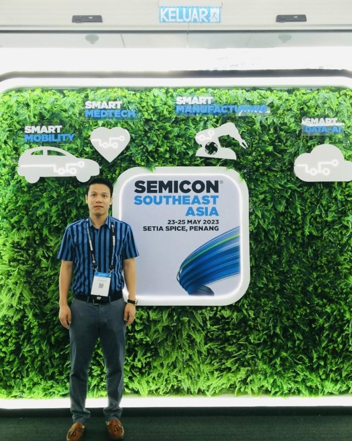 Tiến sĩ Đình Chi tại sự kiện SEMICON Southeast Asia 2023 (Malaysia). Ảnh: Nhân vật cung cấp