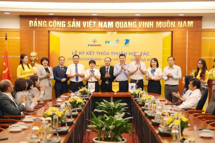 PVcomBank, EVNHANOI và VNPT Hà Nội hướng tới mục tiêu trở thành đối tác chiến lược của nhau trong quá trình hoạt động