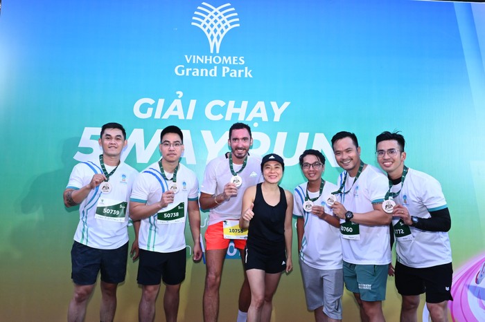 Giải chạy 5Way Run - Ways to Grand Park lan tỏa lối sống tích cực đang hiện hữu tại Vinhomes Grand Park.