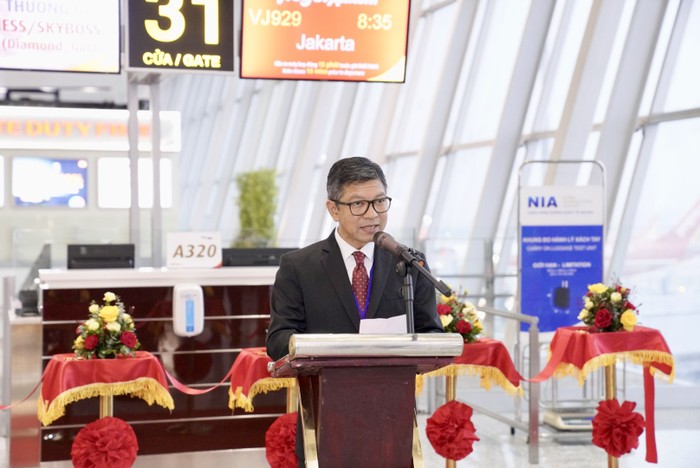Đại sứ Indonesia tại Việt Nam - ông Denny Abdi phát biểu chúc mừng đường bay mới của Vietjet.