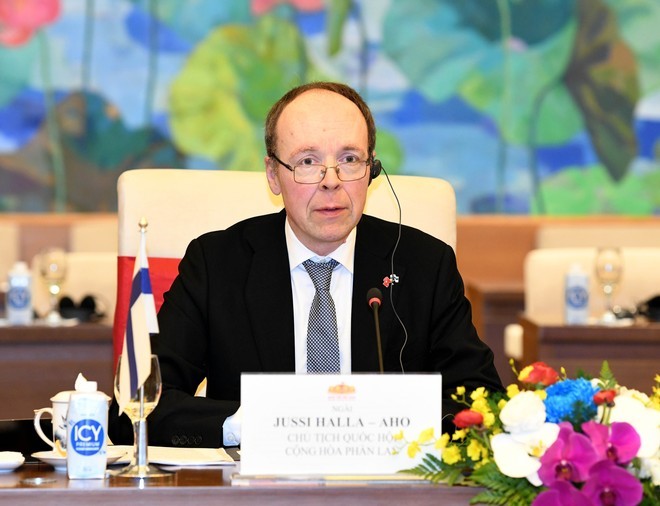 Chủ tịch Quốc hội Cộng hòa Phần Lan Jussi Halla-aho phát biểu. (Ảnh: Nhan Sáng/TTXVN)