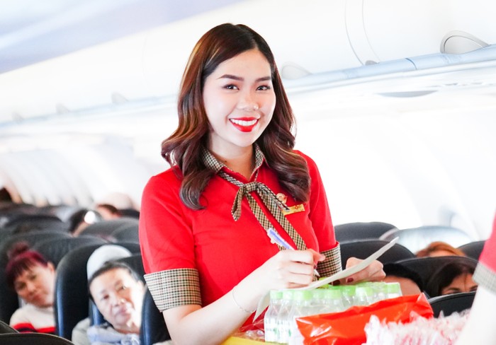 VJ cabin crew.jpg