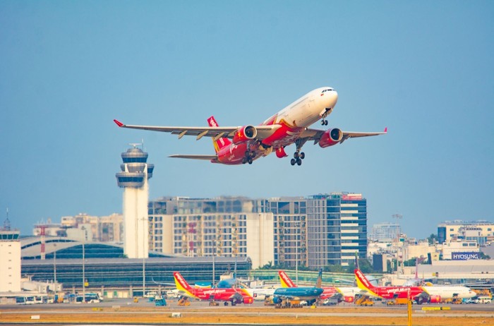 Vietjet aircraft (2).jpg