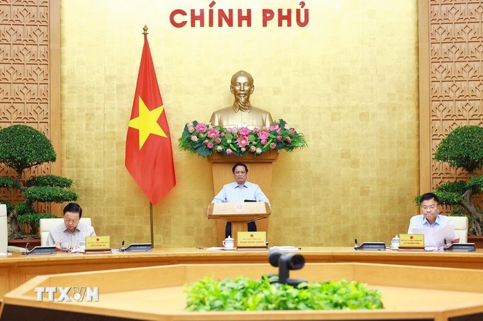 Thủ tướng Phạm Minh Chính chủ trì Phiên họp Chính phủ chuyên đề pháp luật. (Ảnh: Dương Giang/TTXVN)